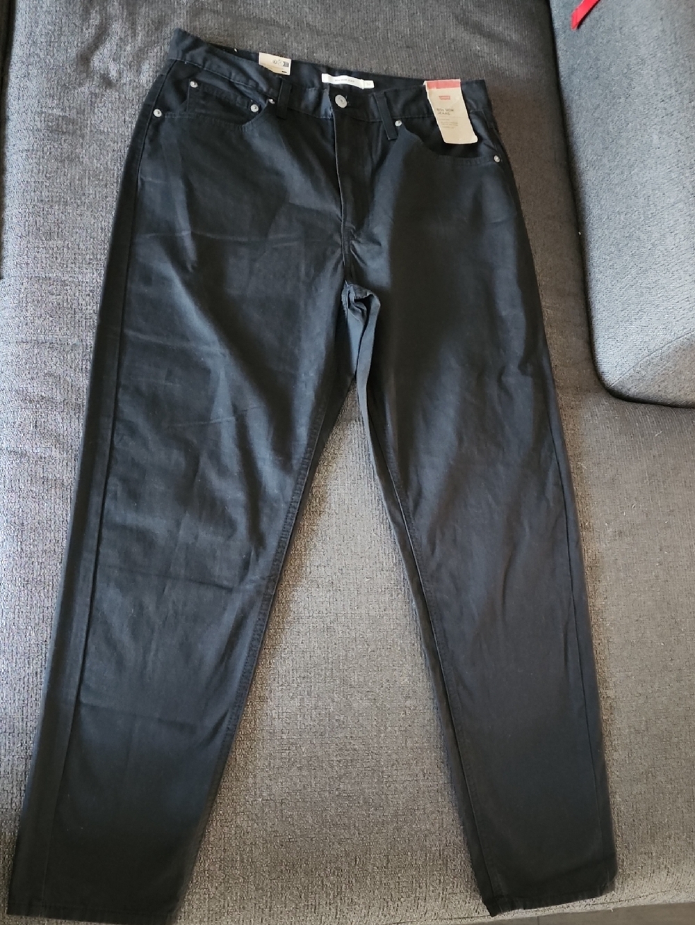 Levi's 80's Mom Jeans Black High Rise Relaxed Through Hip & Thigh